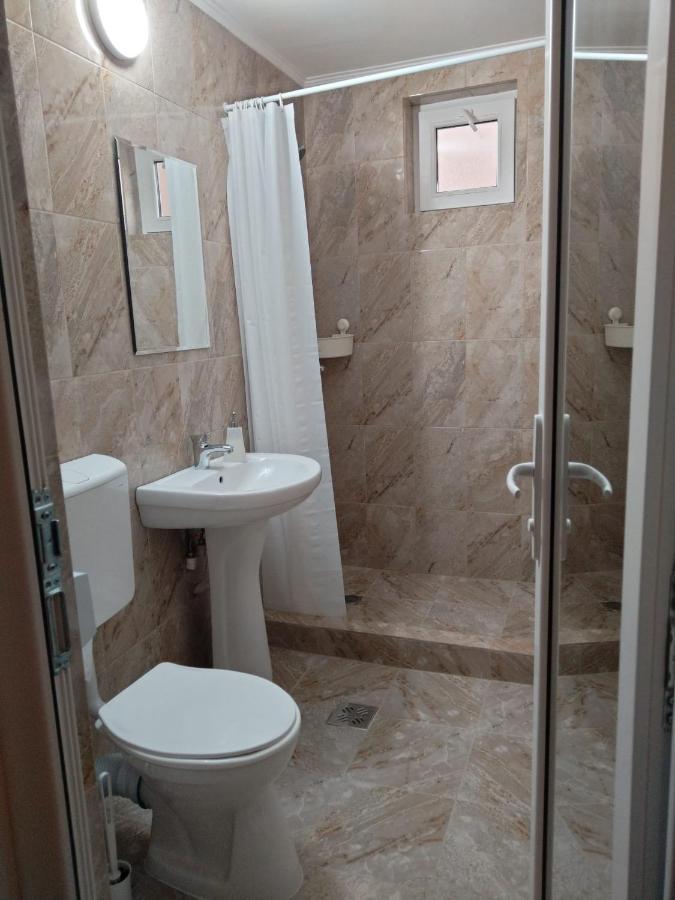 Evana House Костинещи Екстериор снимка